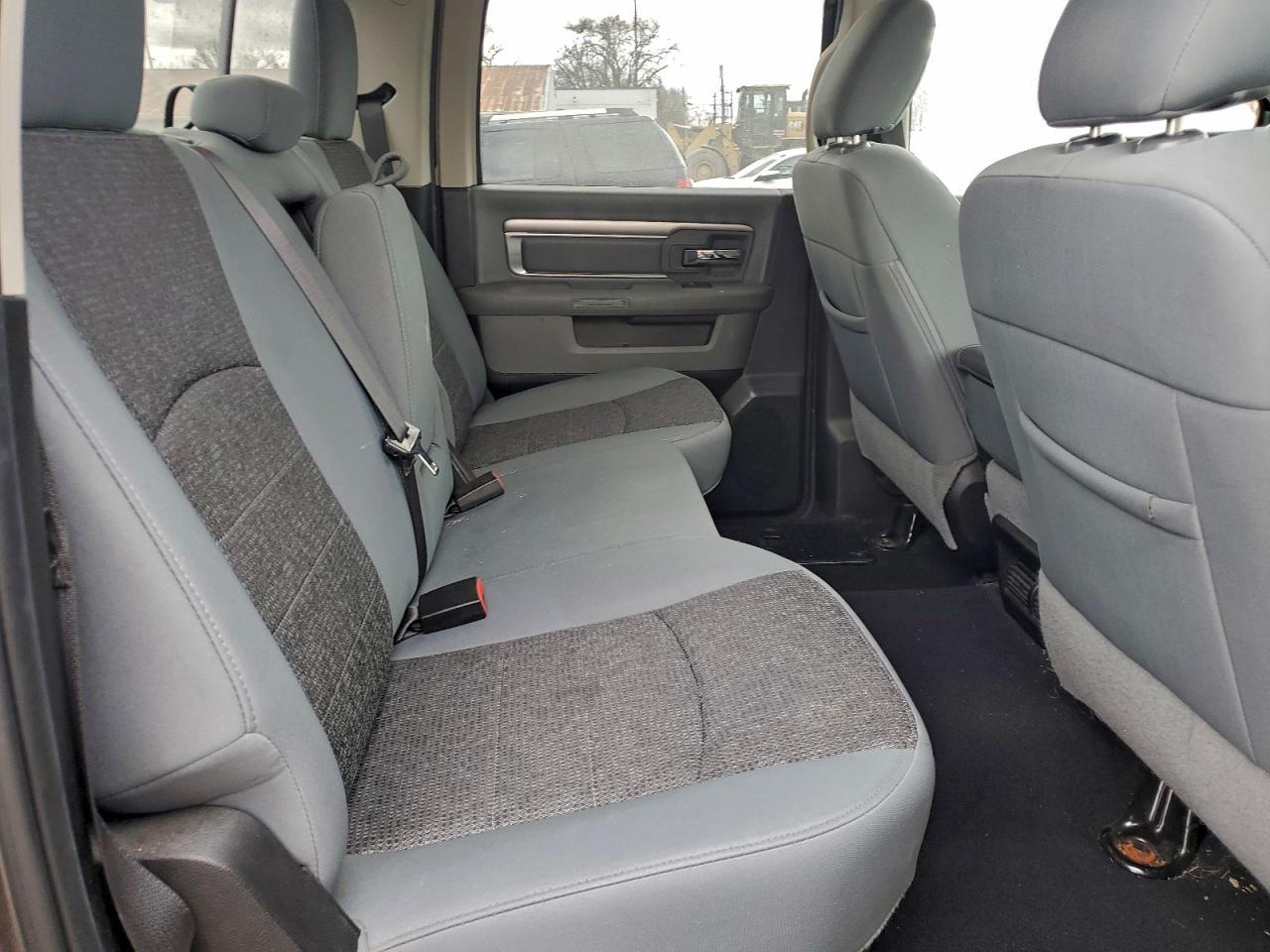 2019 RAM 1500 CLASSIC SLT photo 10