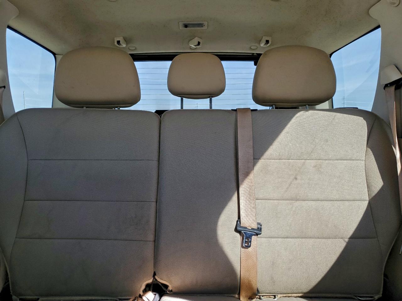 2011 FORD ESCAPE XLT photo 10