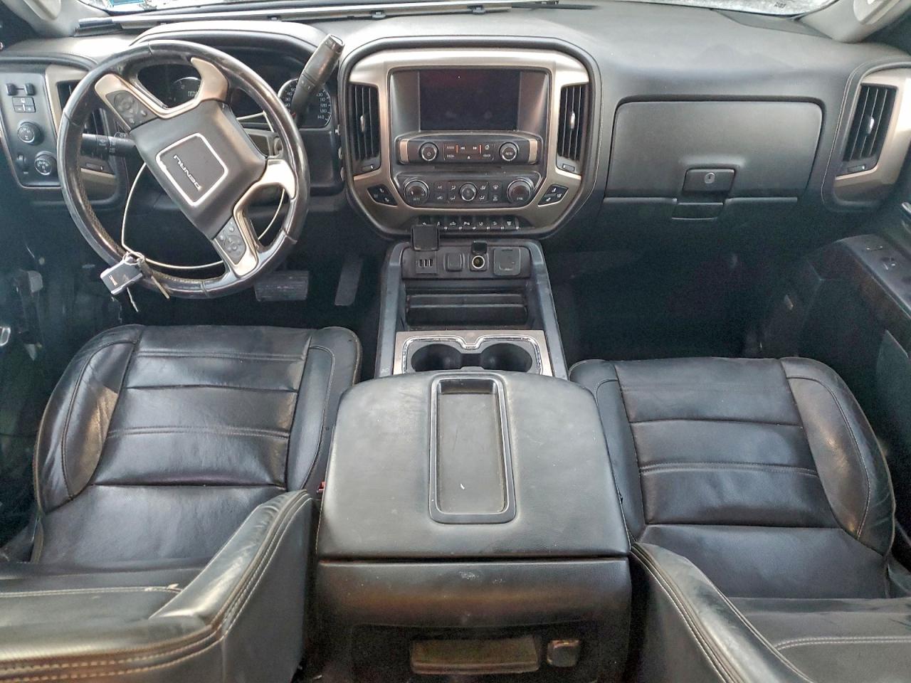2015 GMC SIERRA K2500 DENALI photo 8