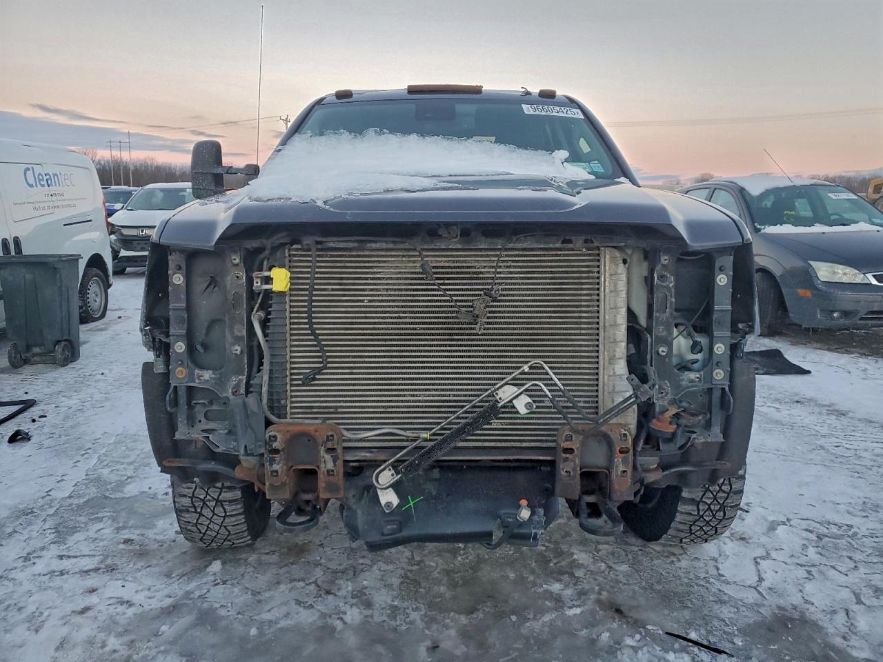2015 GMC SIERRA K2500 DENALI photo 5