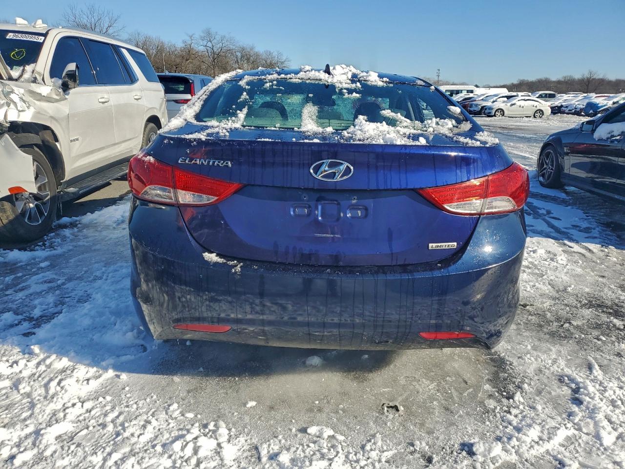2013 HYUNDAI ELANTRA GLS photo 6