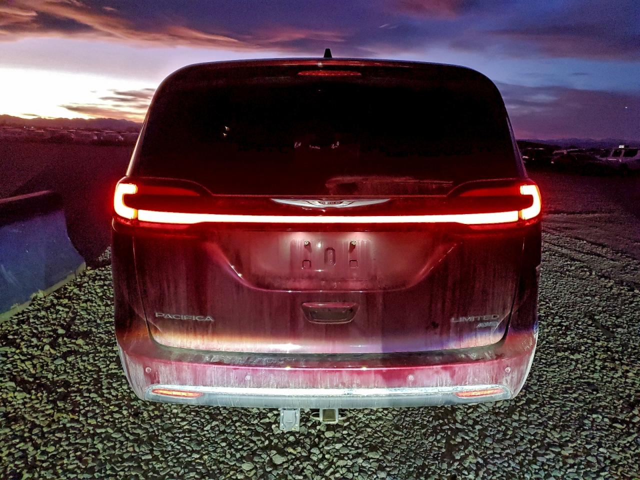 2023 CHRYSLER PACIFICA LIMITED photo 6