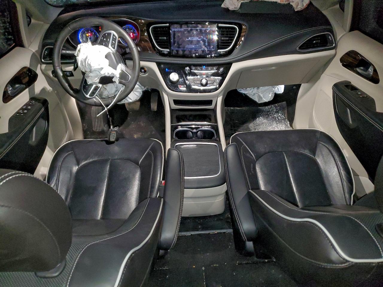 2023 CHRYSLER PACIFICA LIMITED photo 8