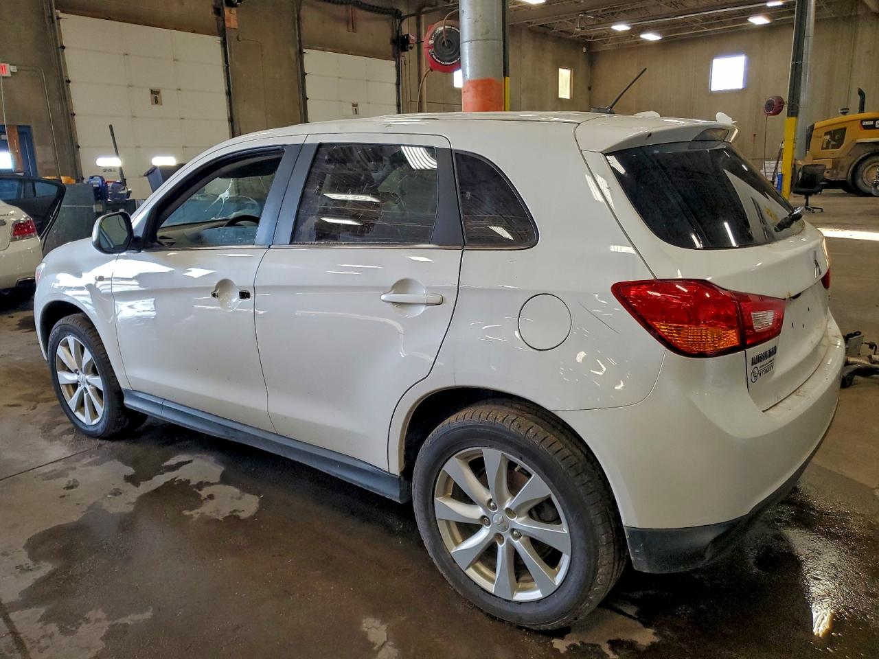 2014 MITSUBISHI OUTLANDER SPORT SE photo 2