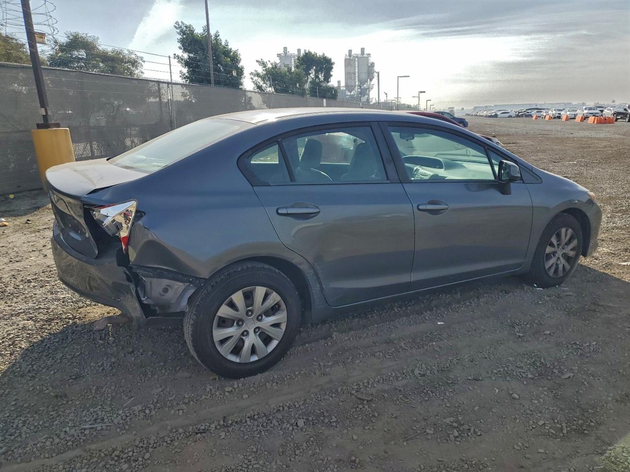 2012 HONDA CIVIC LX photo 3