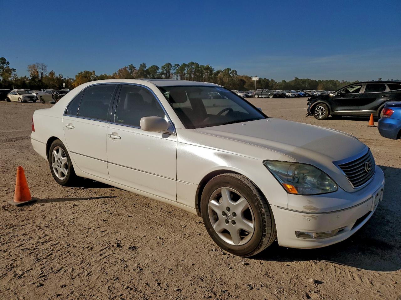 2005 LEXUS LS 430 photo 4