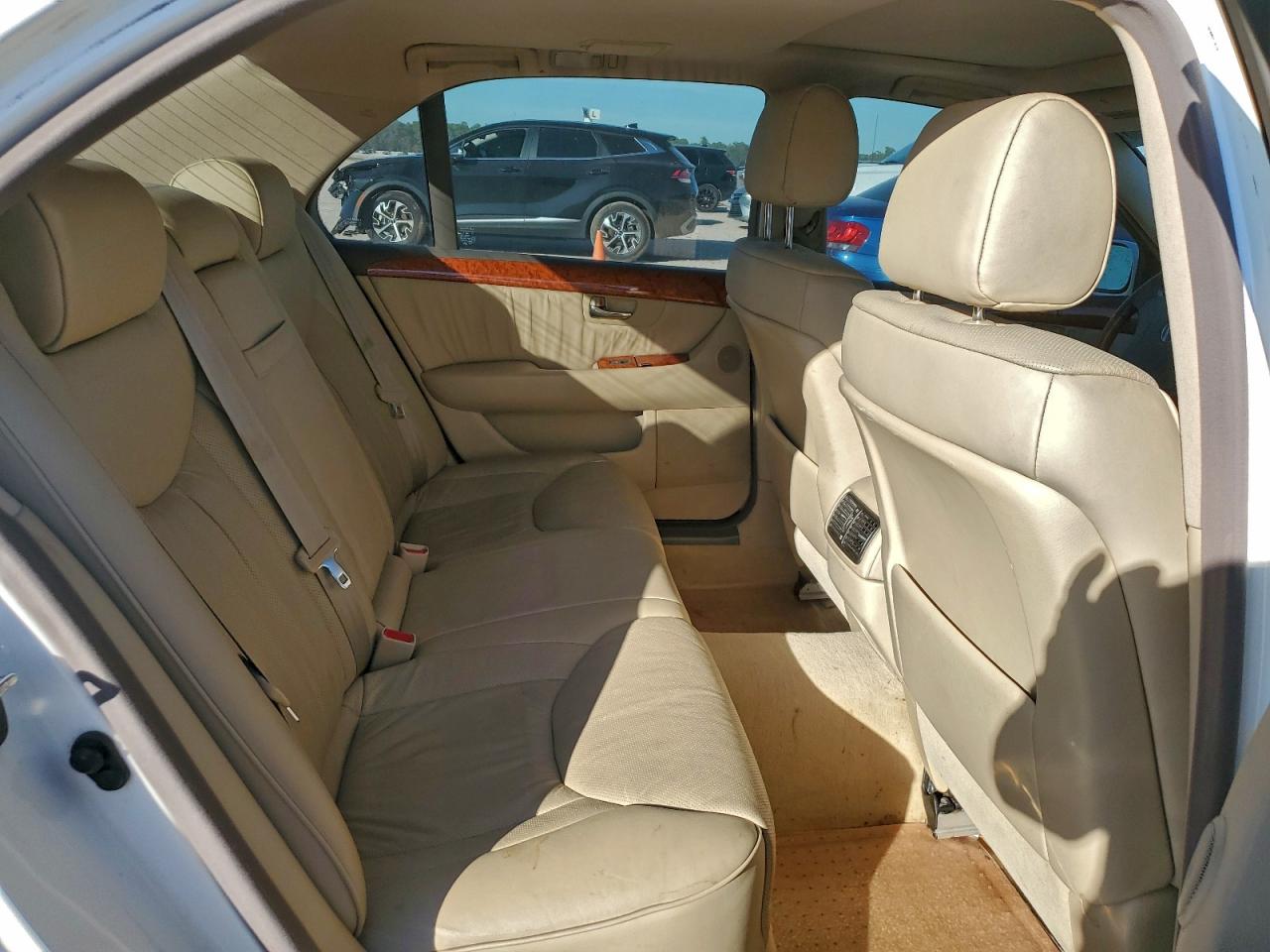 2005 LEXUS LS 430 photo 10