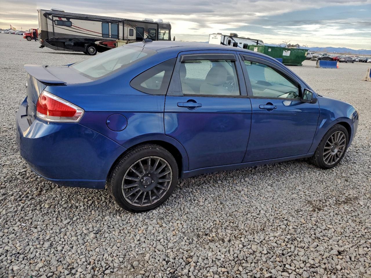 2009 FORD FOCUS SES photo 3