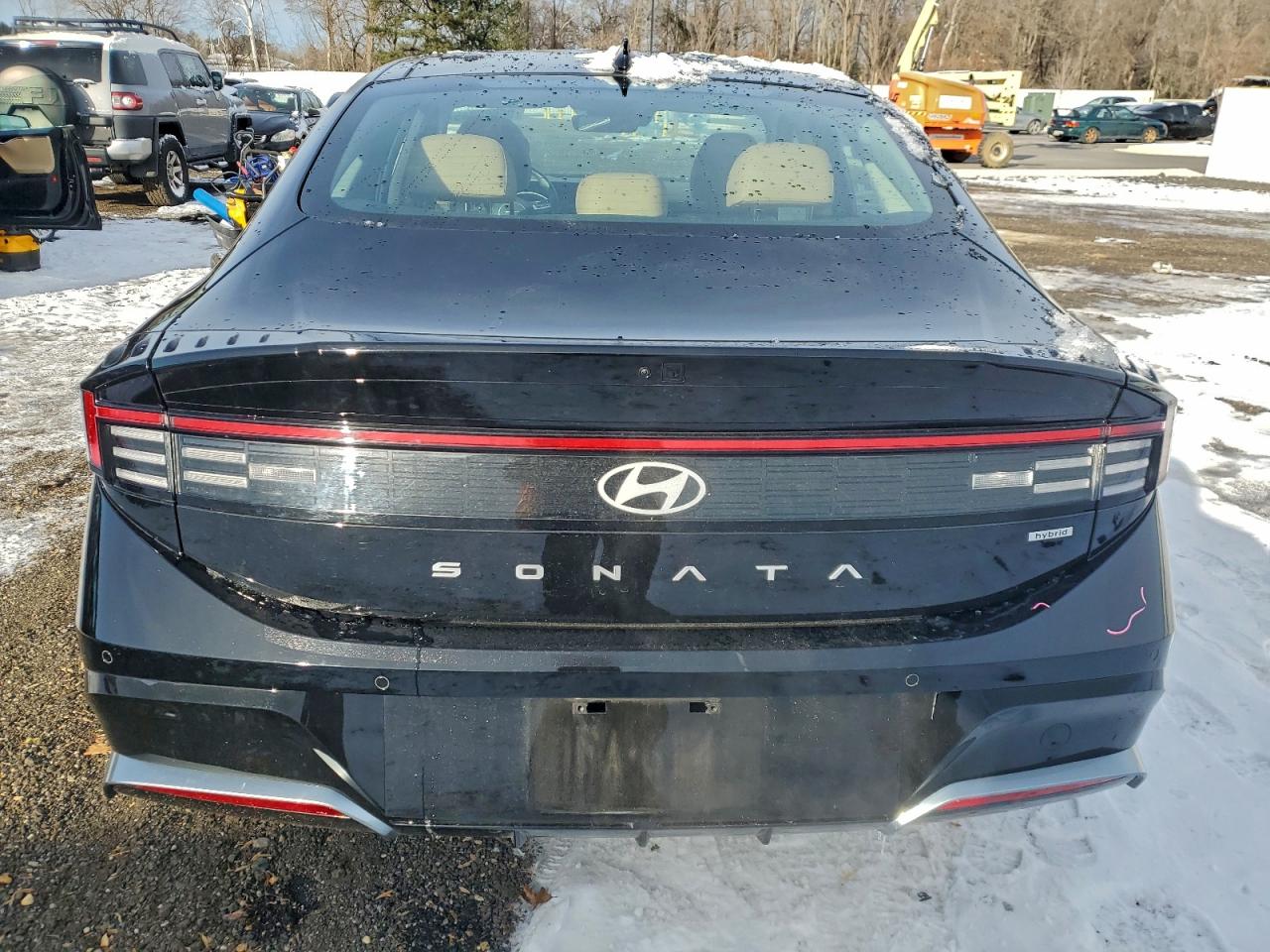 2025 HYUNDAI SONATA HYBRID photo 6