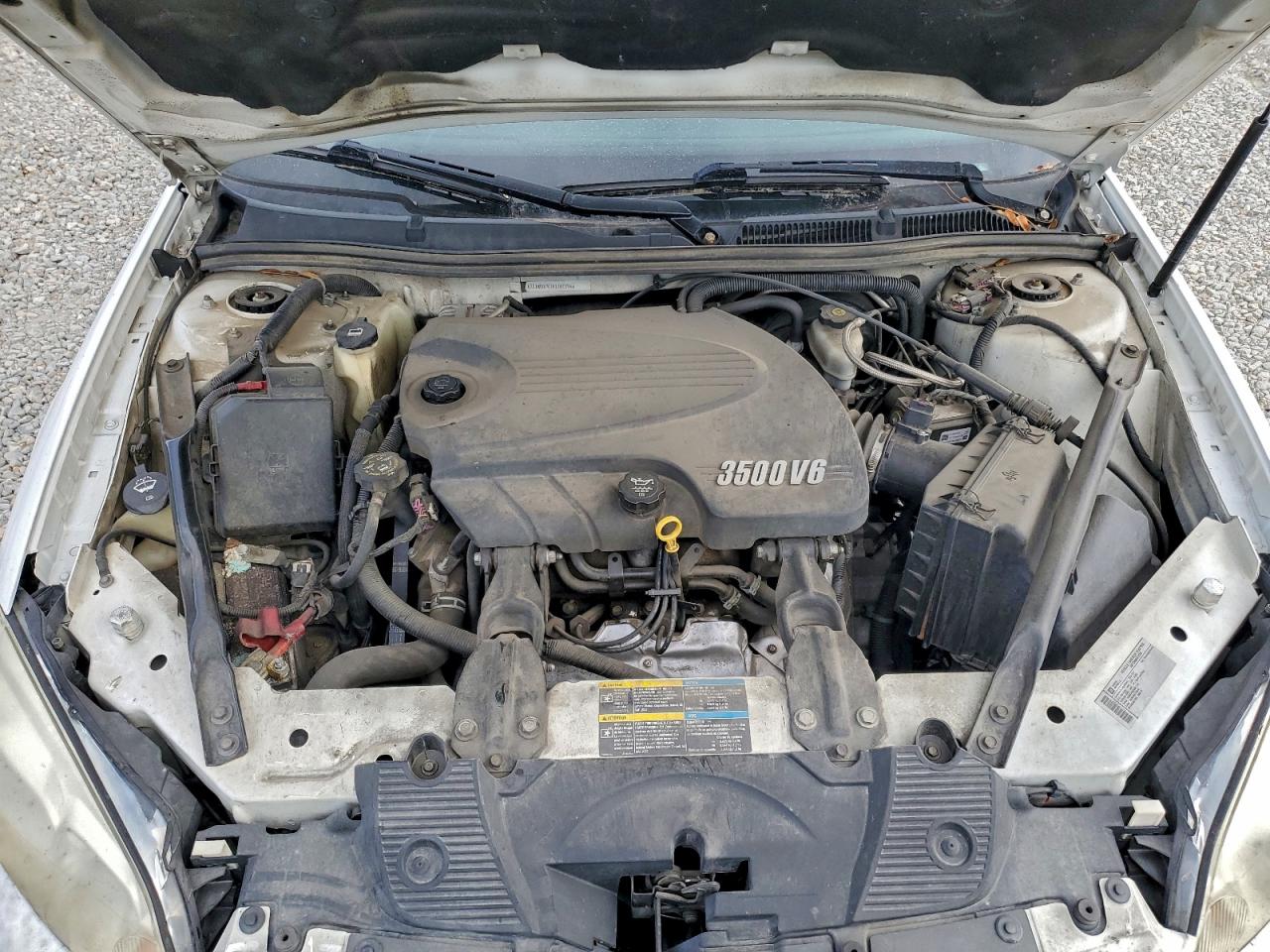 2010 CHEVROLET IMPALA LT photo 11