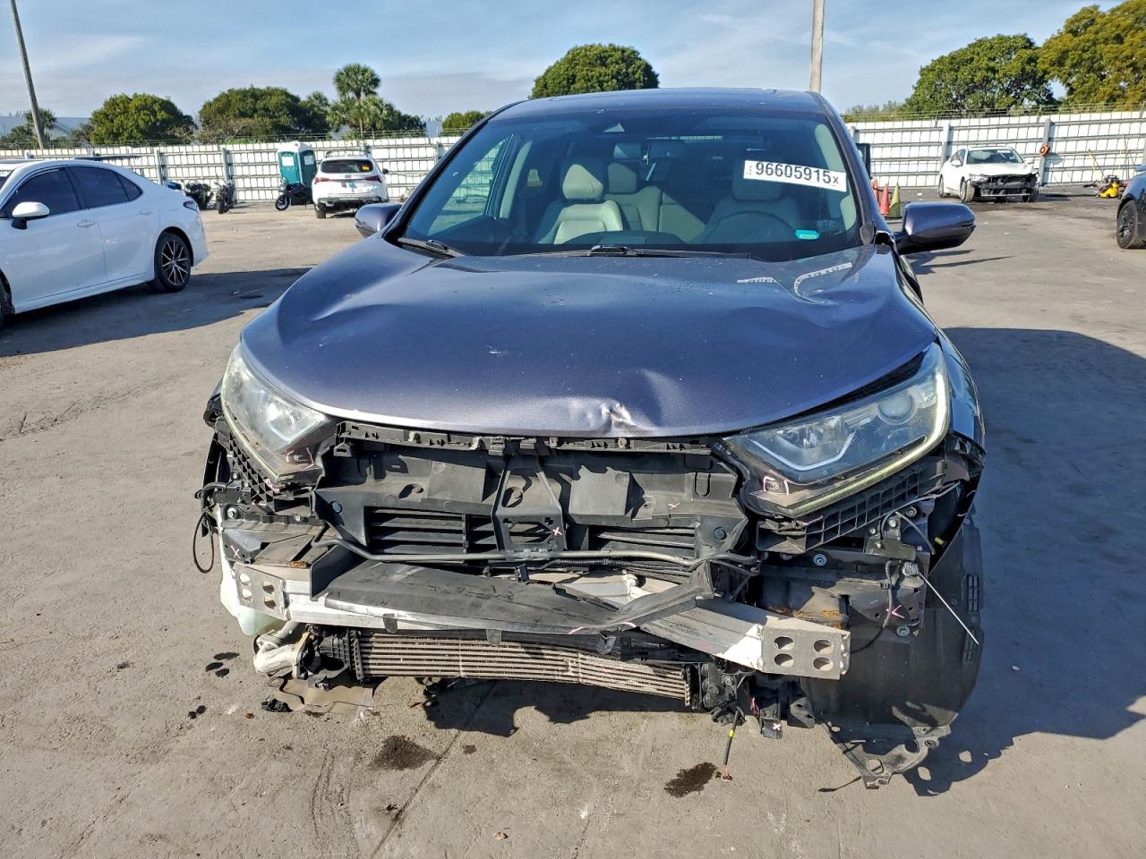 2017 HONDA CR-V EXL photo 5