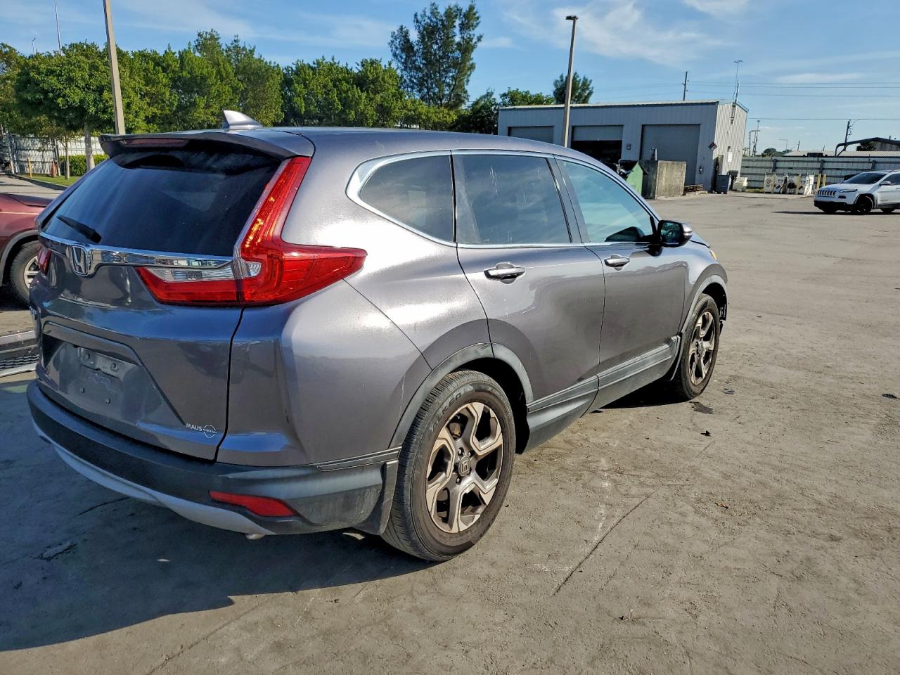 2017 HONDA CR-V EXL photo 3