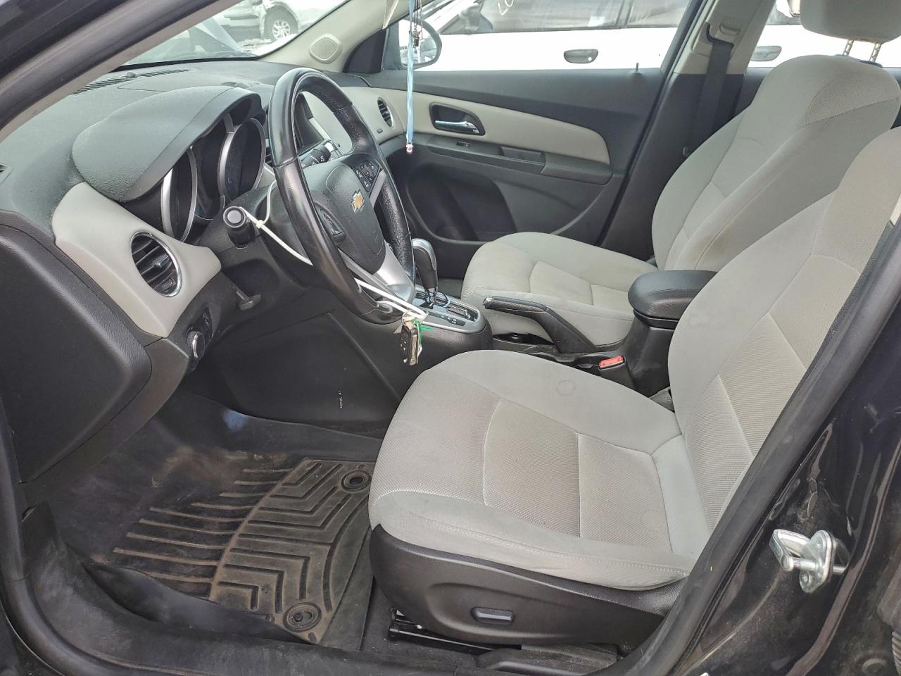 2013 CHEVROLET CRUZE LT photo 7