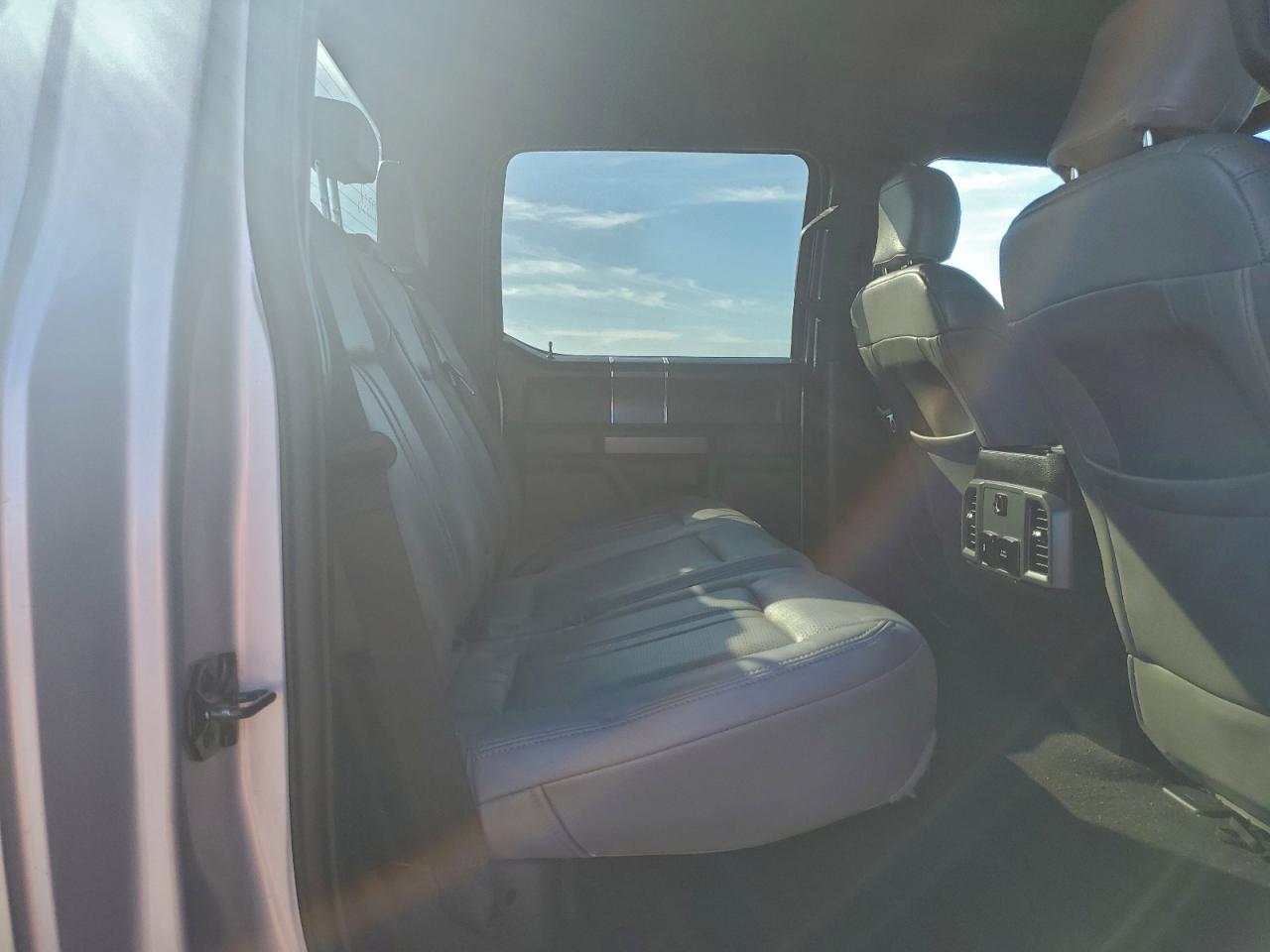 2018 FORD F150 SUPERCREW photo 19