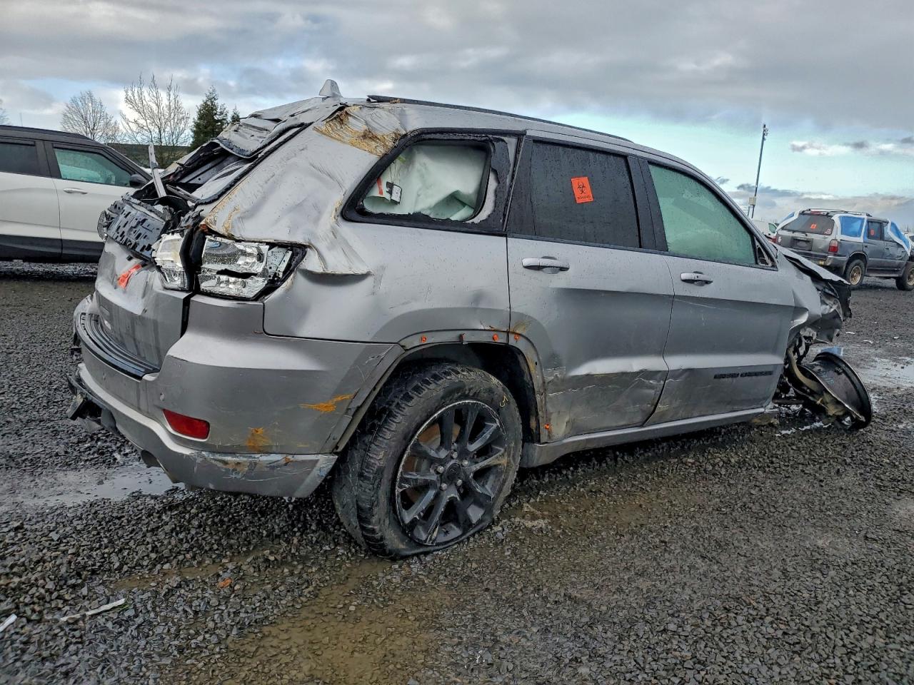 2018 JEEP GRAND CHEROKEE LAREDO photo 3