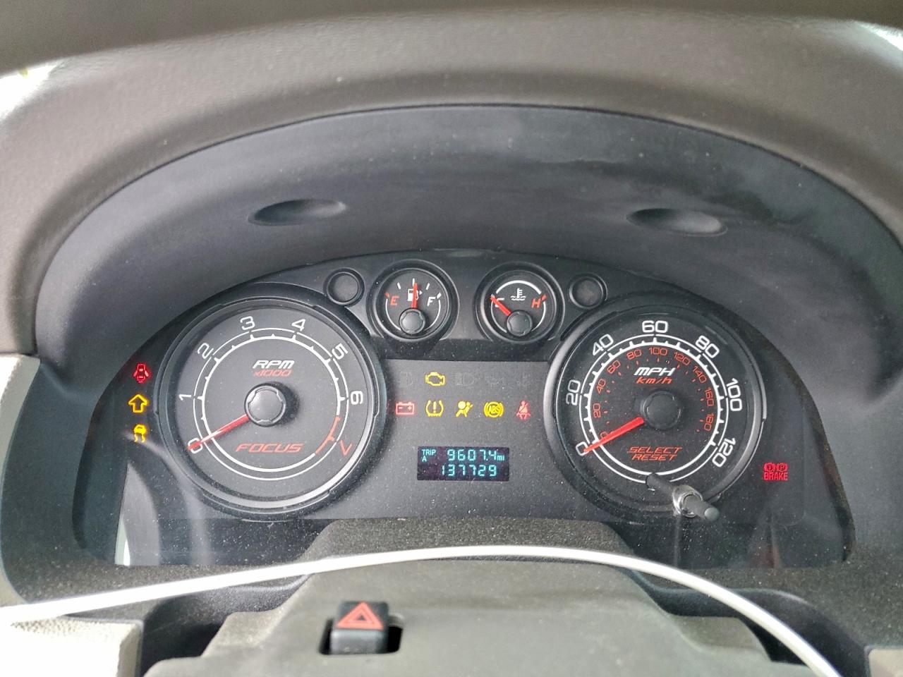 2009 FORD FOCUS S photo 9