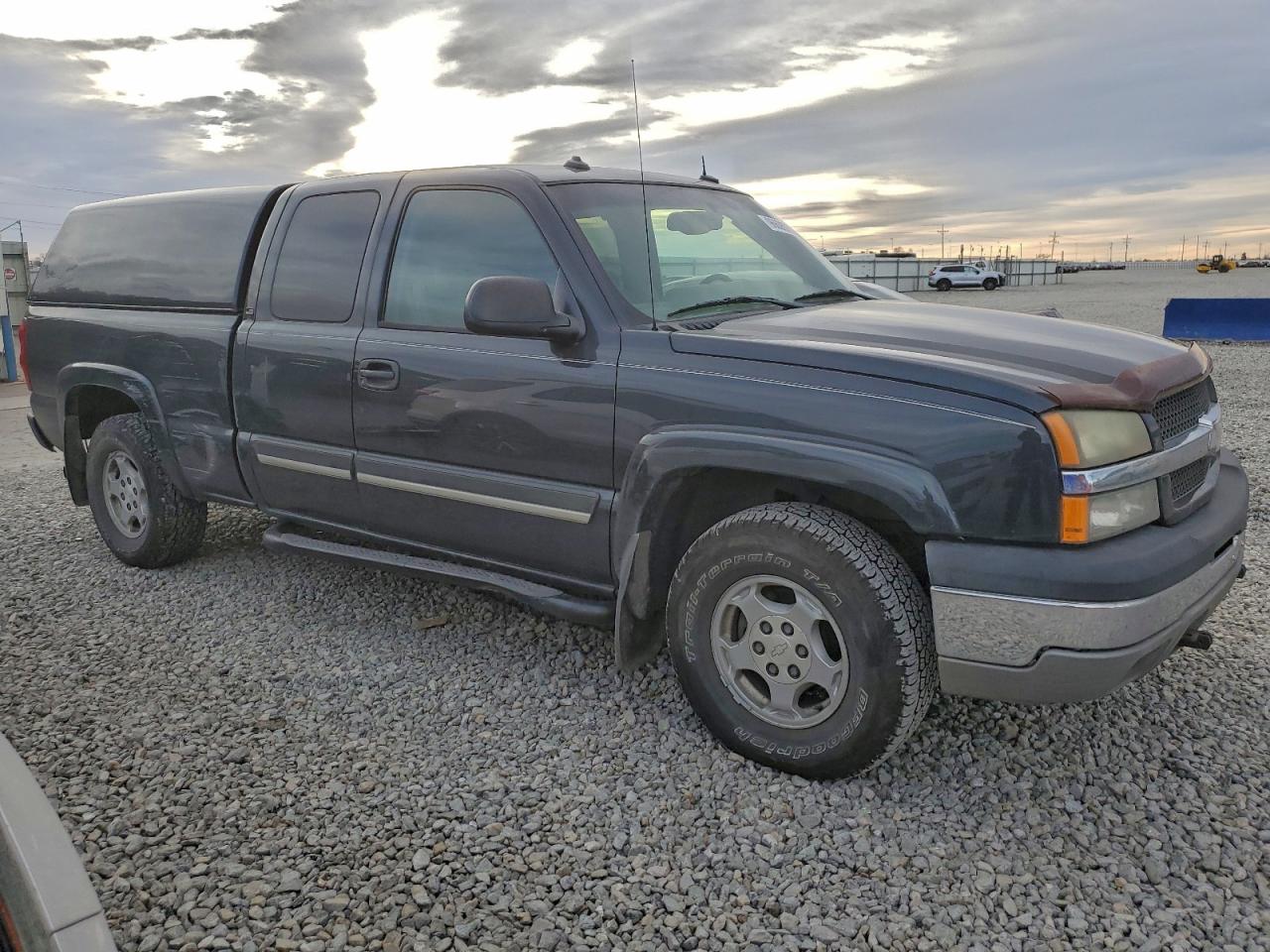 2003 CHEVROLET SILVERADO K1500 photo 4