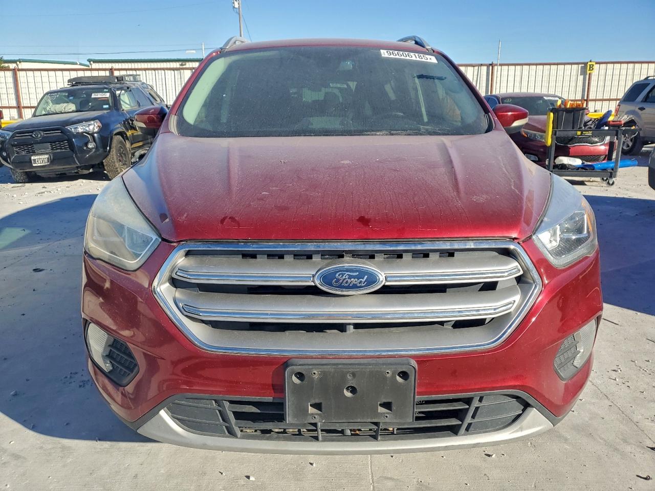 2017 FORD ESCAPE TITANIUM photo 5