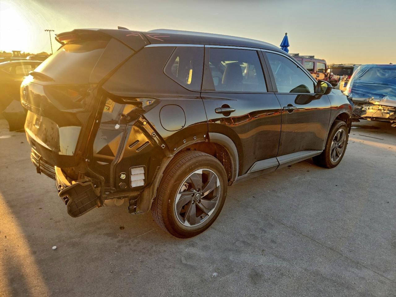 2025 NISSAN ROGUE SV photo 3