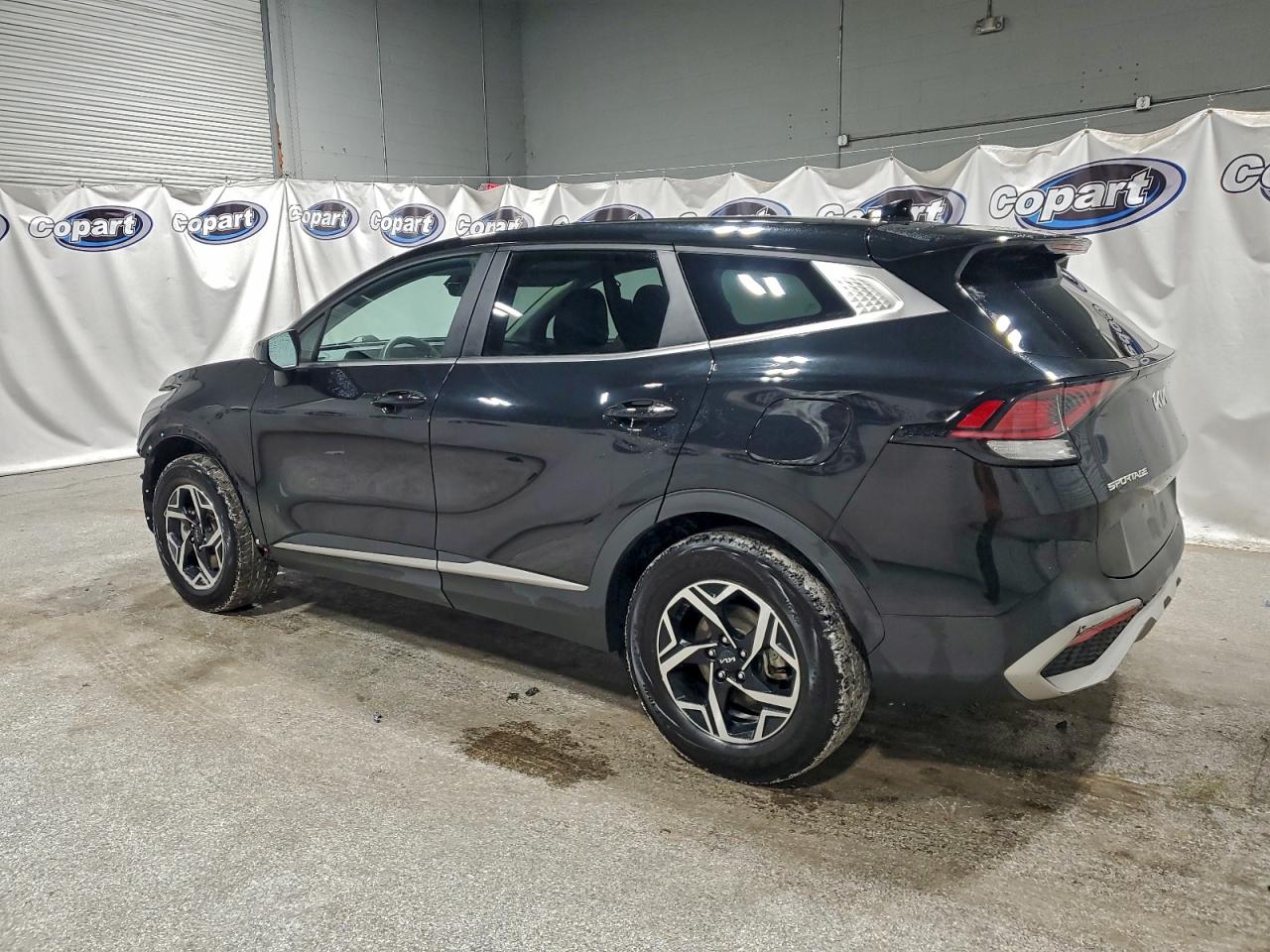 2023 KIA SPORTAGE LX photo 2