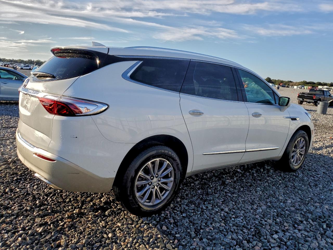 2022 BUICK ENCLAVE PREMIUM photo 3