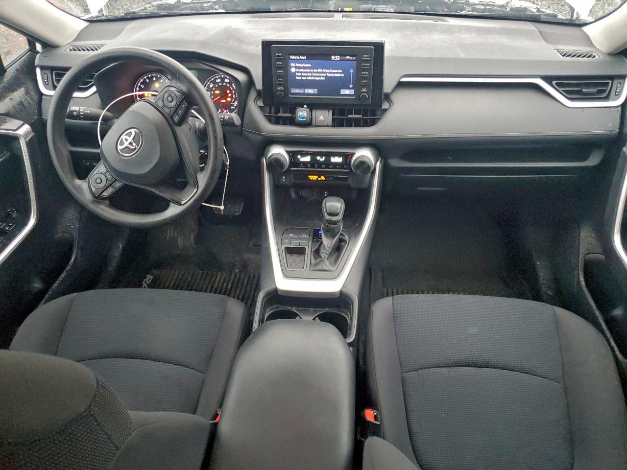 2019 TOYOTA RAV4 LE photo 8