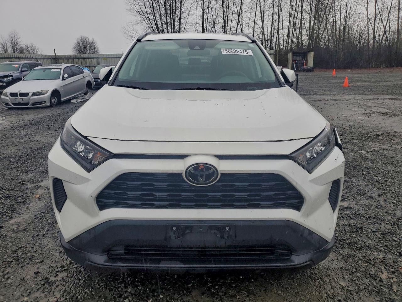 2019 TOYOTA RAV4 LE photo 5