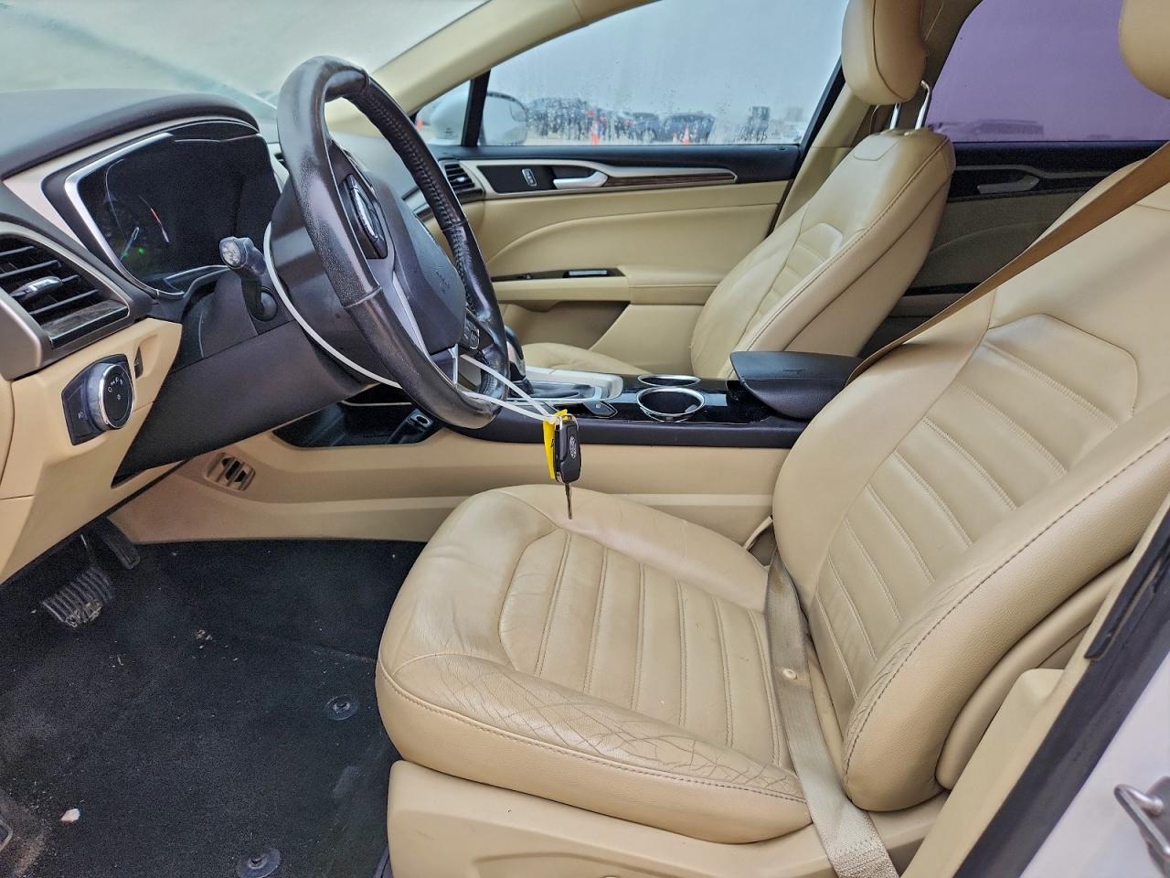 2013 FORD FUSION SE photo 7