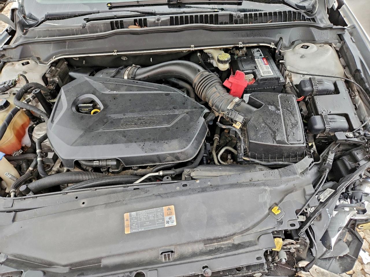 2013 FORD FUSION SE photo 11