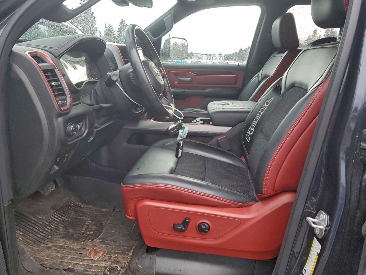 2019 RAM 1500 REBEL photo 7