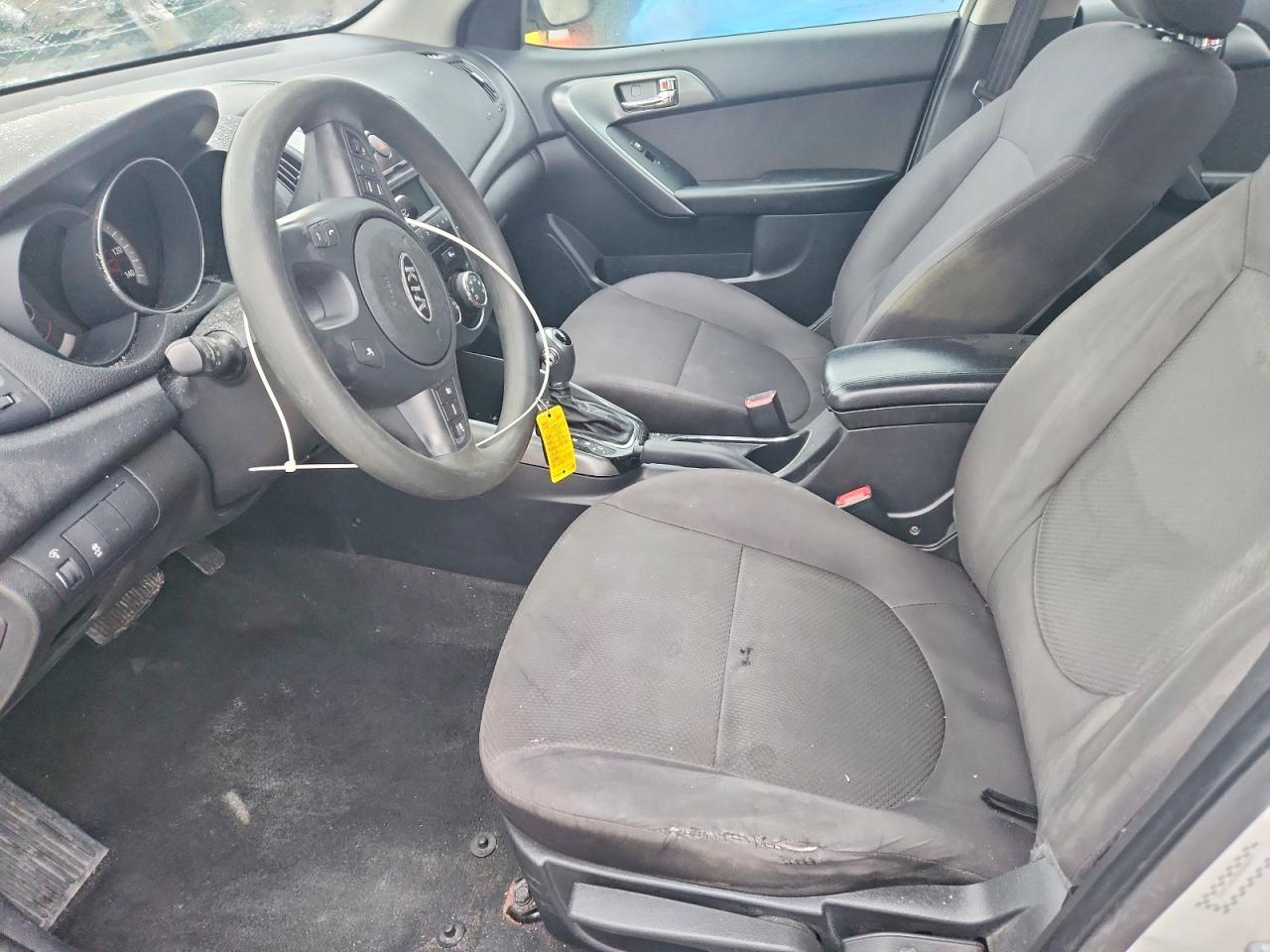 2013 KIA FORTE EX photo 7