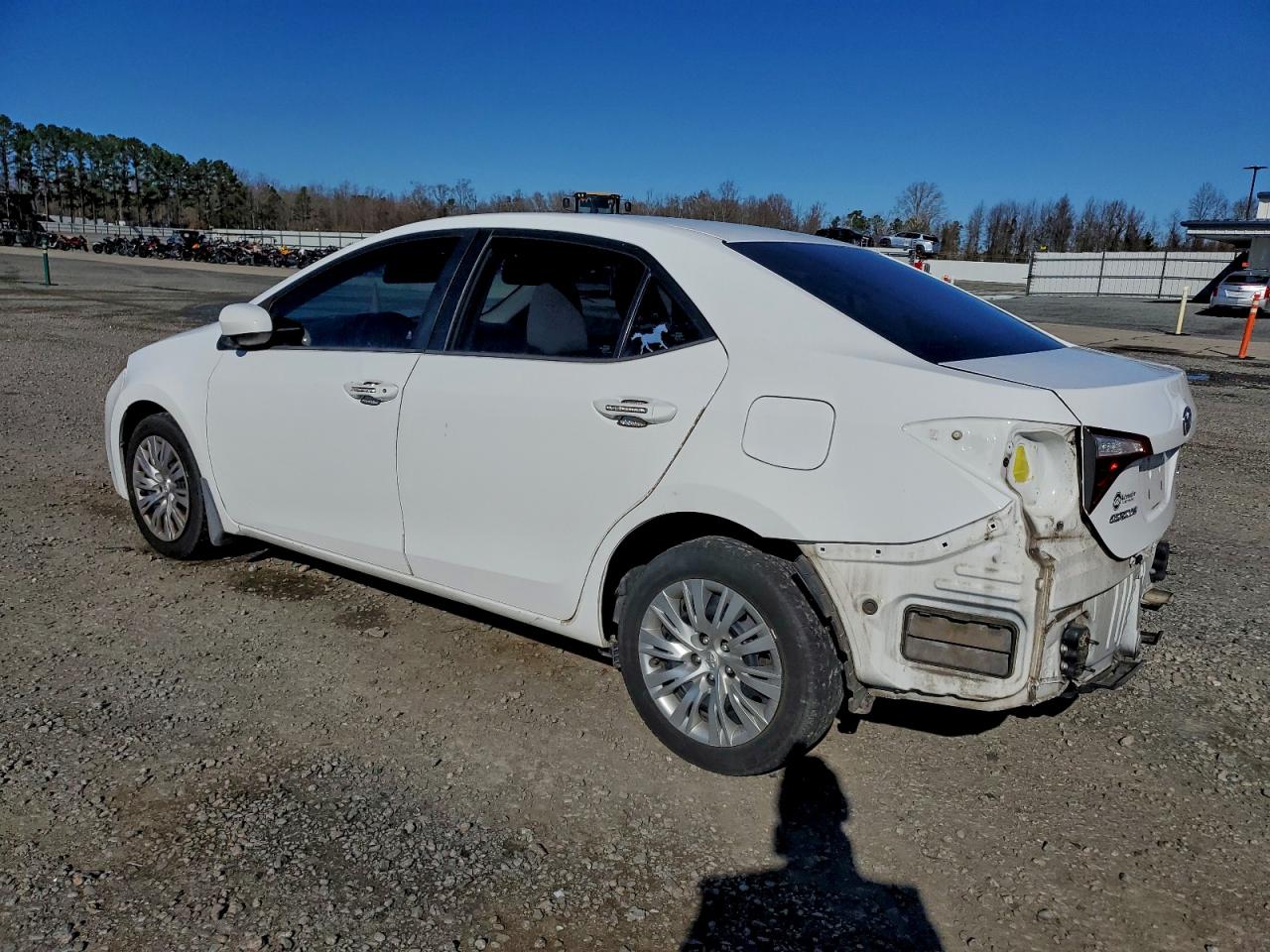 2015 TOYOTA COROLLA L photo 2