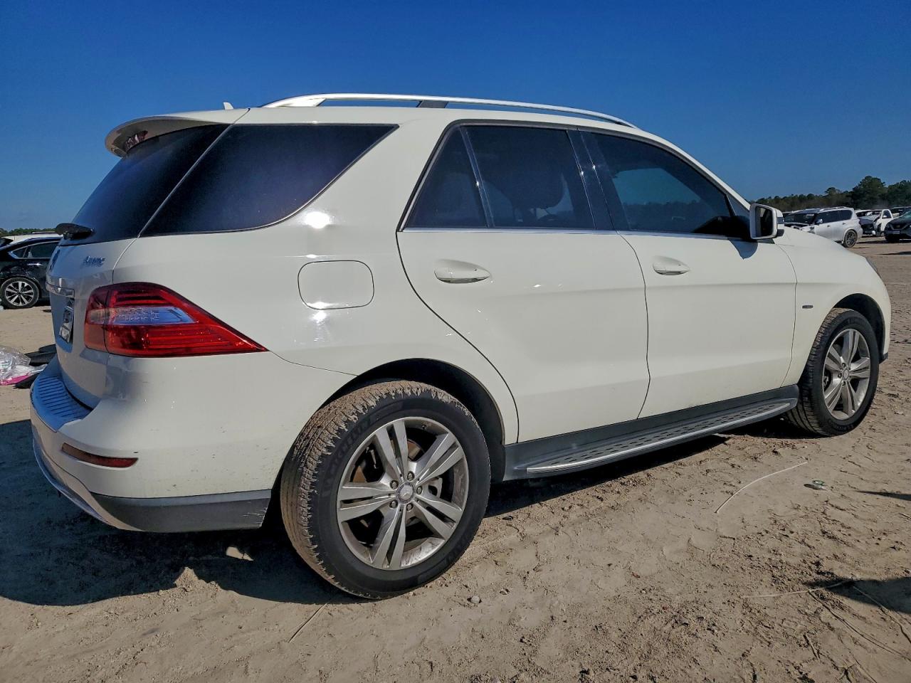 2012 MERCEDES-BENZ ML 350 4MATIC photo 3