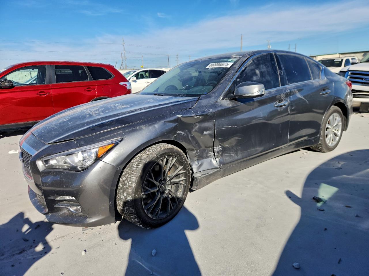 2015 INFINITI Q50