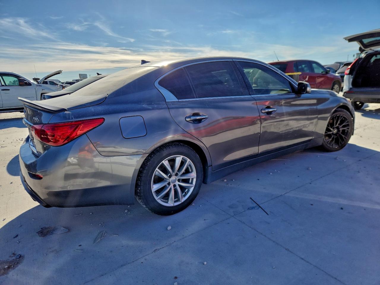 2015 INFINITI Q50 BASE photo 3