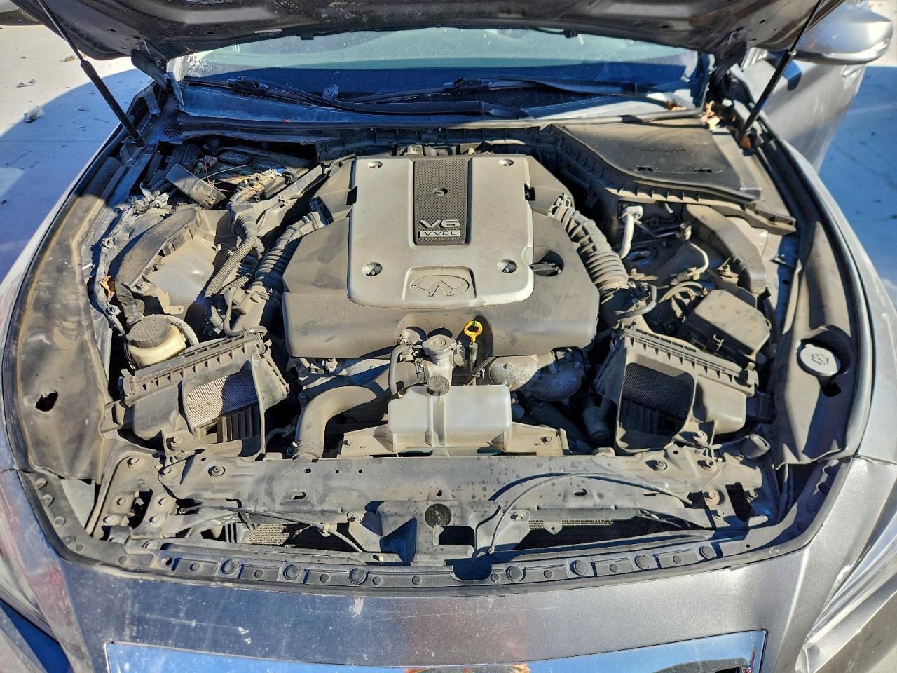 2015 INFINITI Q50 BASE photo 11