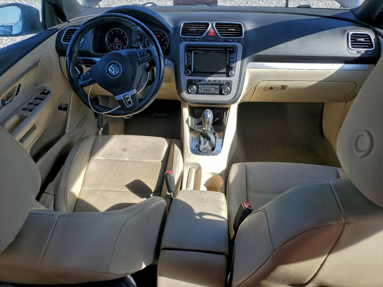 2012 VOLKSWAGEN EOS KOMFORT photo 8