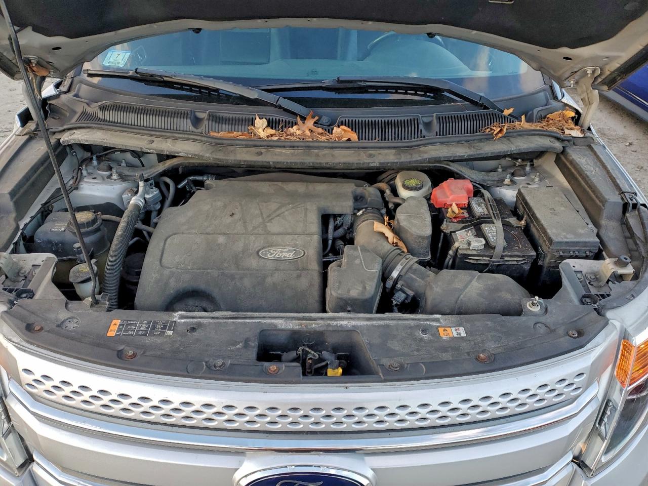 2013 FORD EXPLORER XLT photo 12