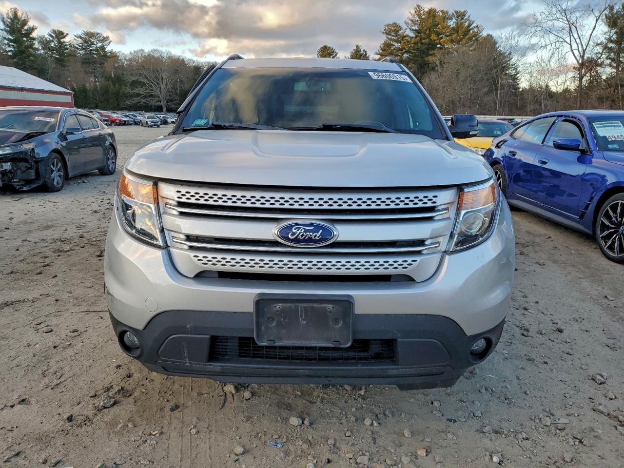 2013 FORD EXPLORER XLT photo 5