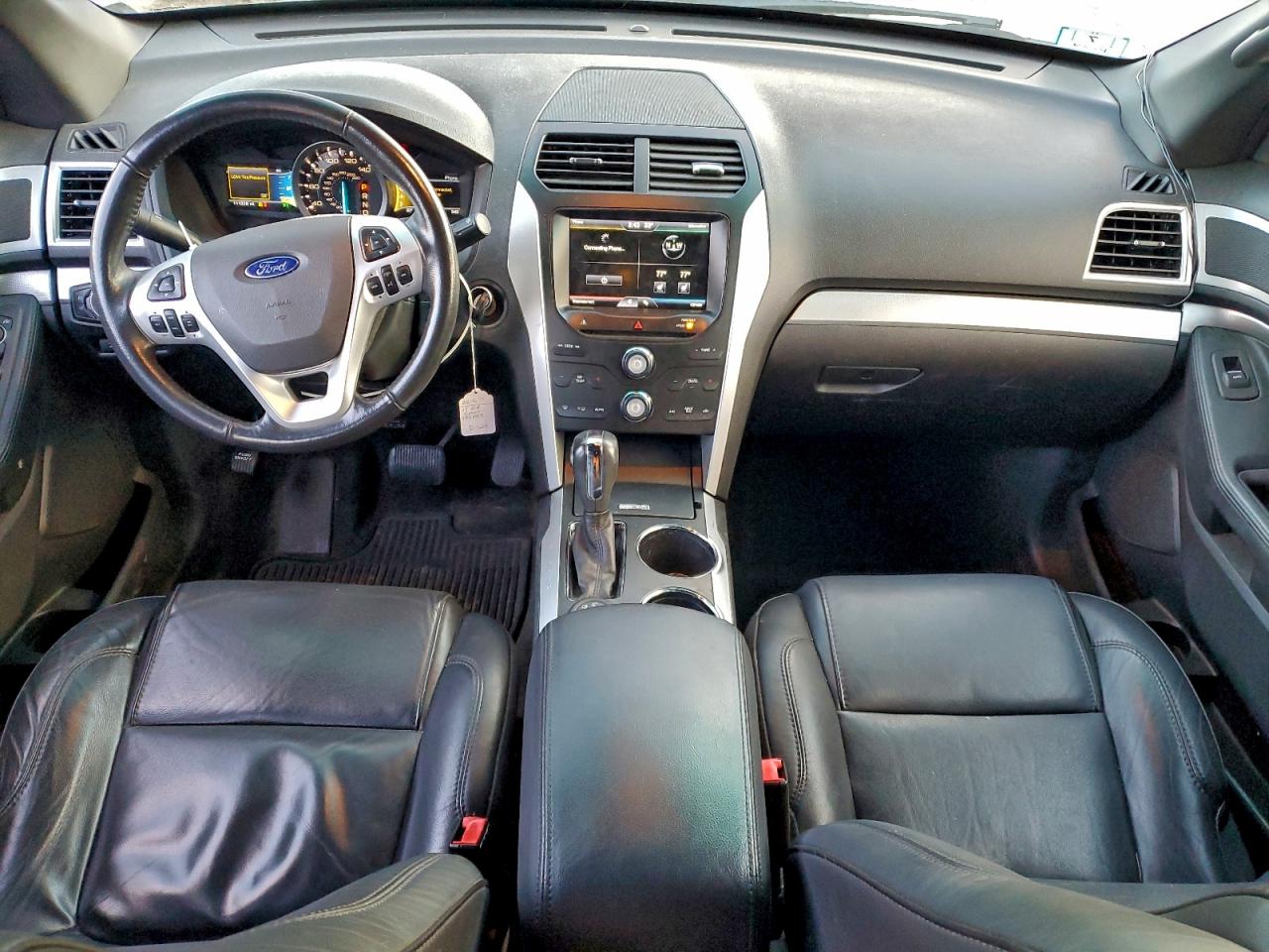 2013 FORD EXPLORER XLT photo 8