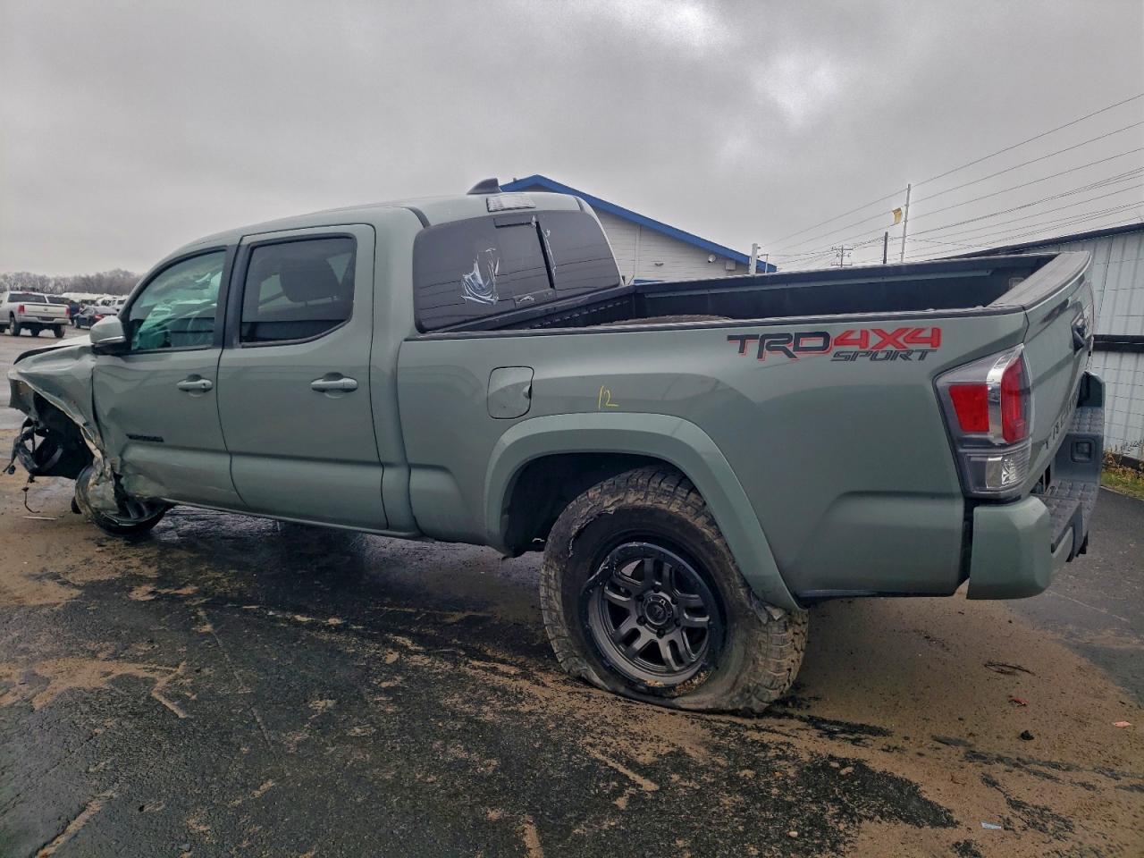 2022 TOYOTA TACOMA DOUBLE CAB photo 2