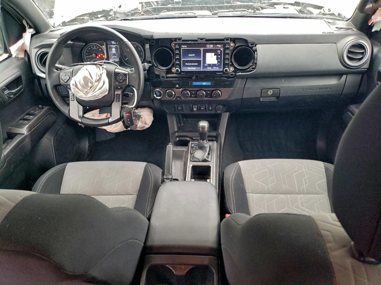 2022 TOYOTA TACOMA DOUBLE CAB photo 8
