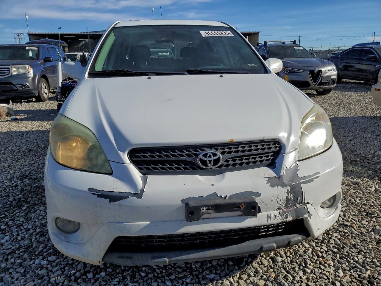 2005 TOYOTA COROLLA MATRIX XR photo 5