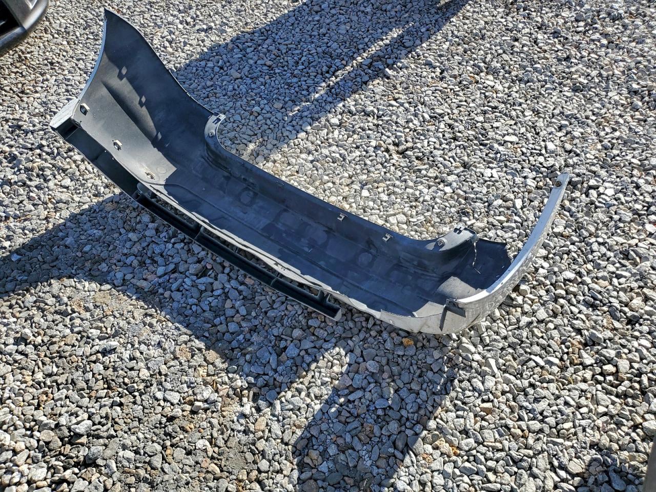 2005 TOYOTA COROLLA MATRIX XR photo 12