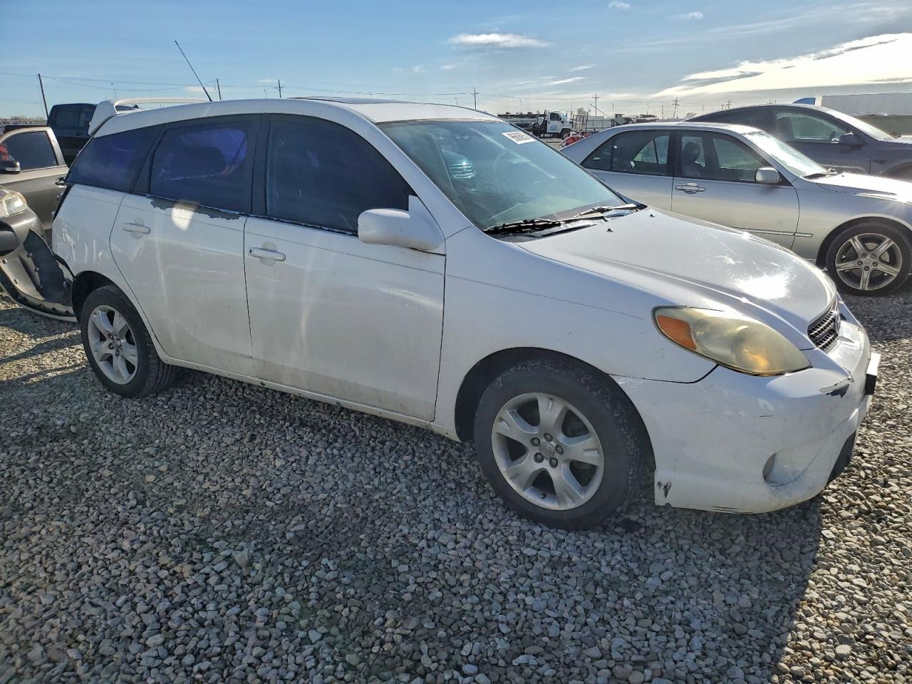 2005 TOYOTA COROLLA MATRIX XR photo 4