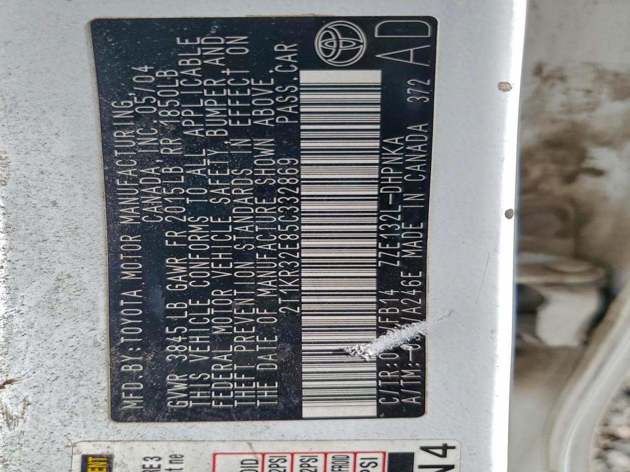 2005 TOYOTA COROLLA MATRIX XR photo 13
