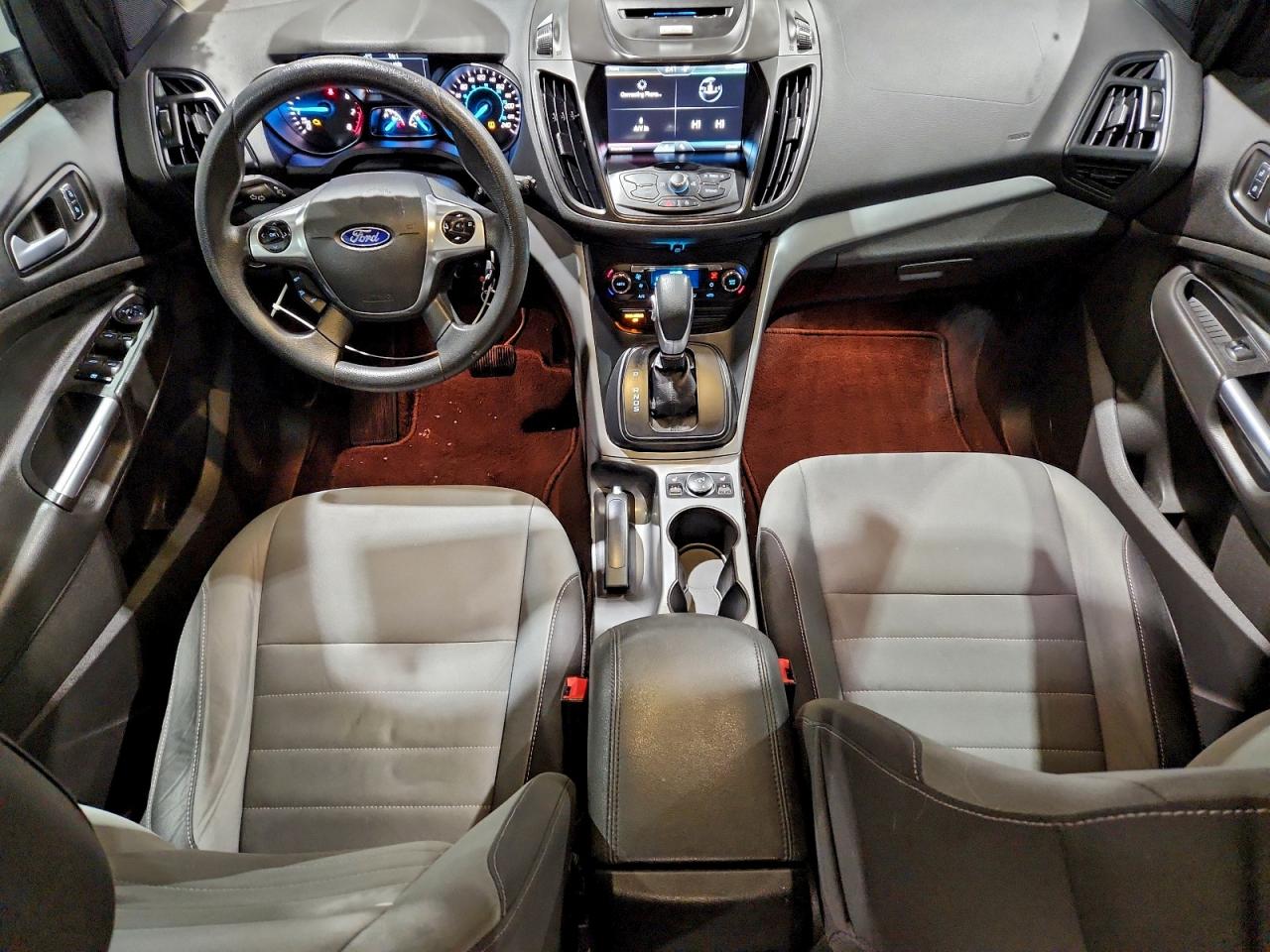 2015 FORD ESCAPE SE photo 8