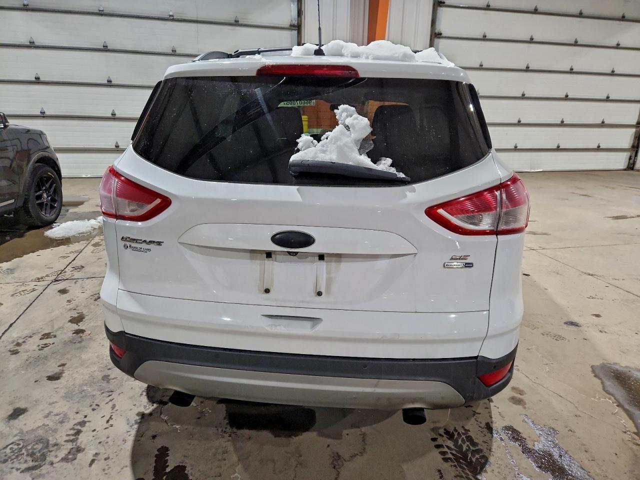2015 FORD ESCAPE SE photo 6