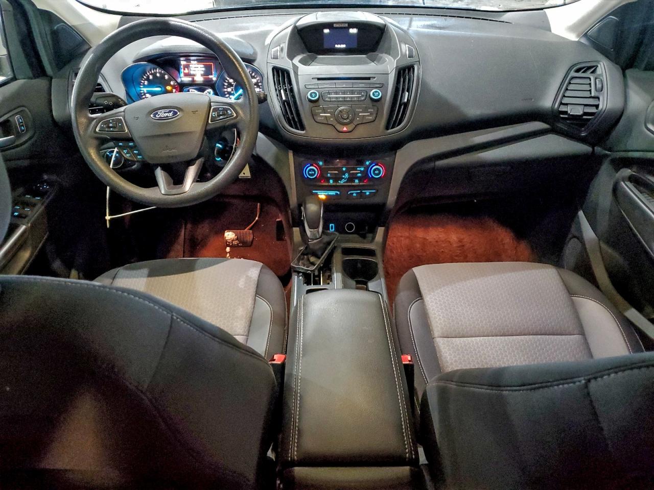 2018 FORD ESCAPE SE photo 8
