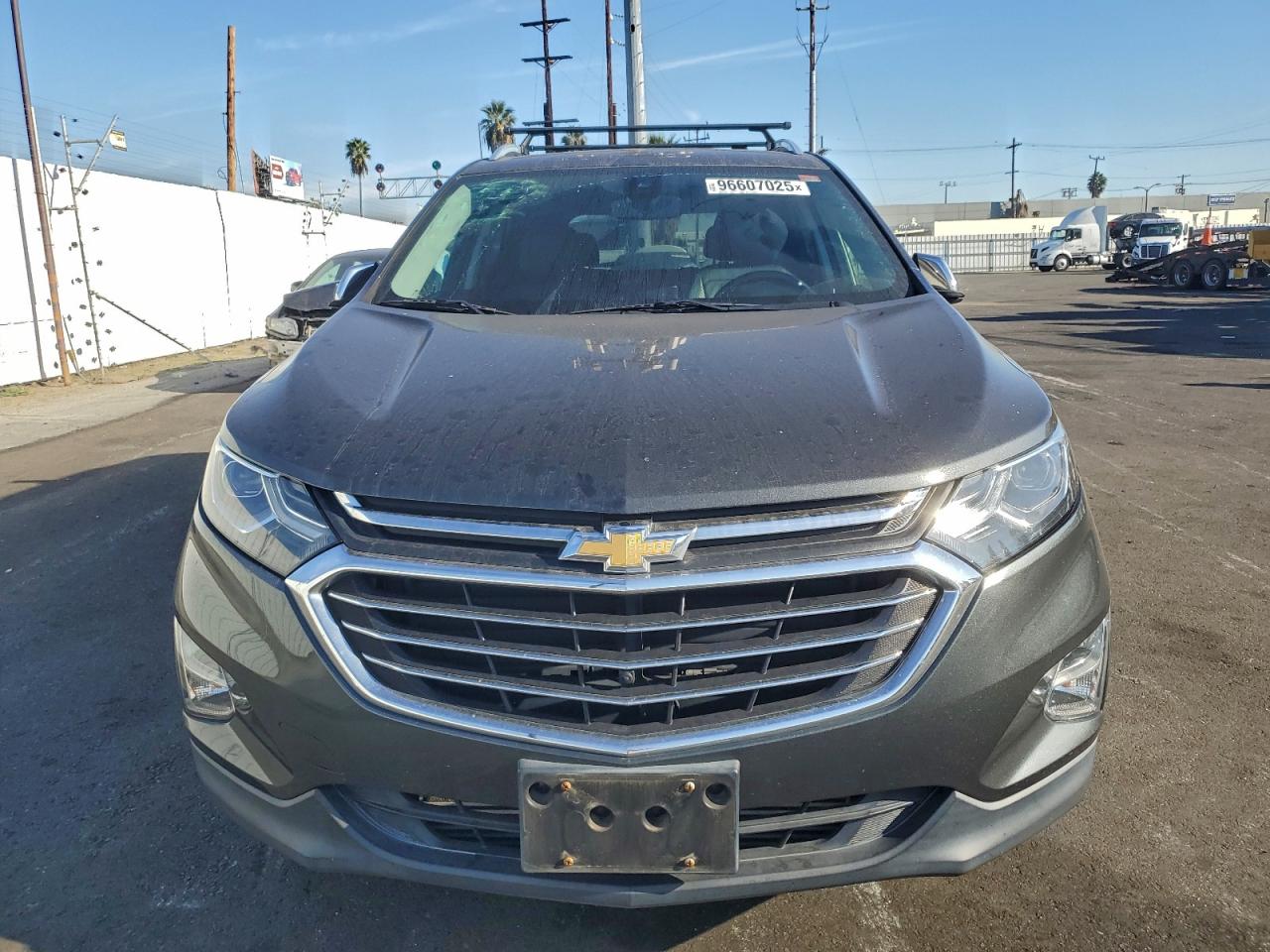 2018 CHEVROLET EQUINOX PREMIER photo 5